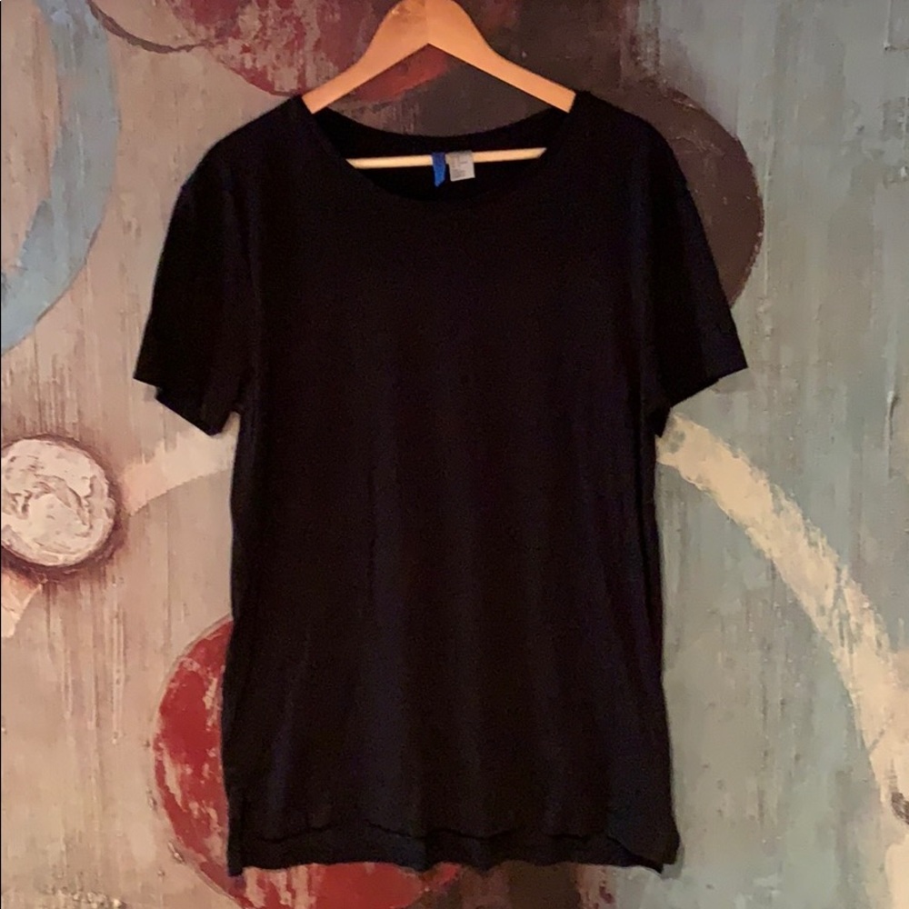 H&M Medium T-Shirt